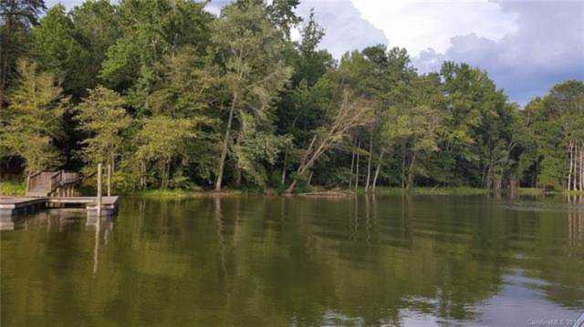 10424 Wildlife Rd Charlotte, NC 28278