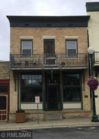 208 Broadway N Carver, MN 55315