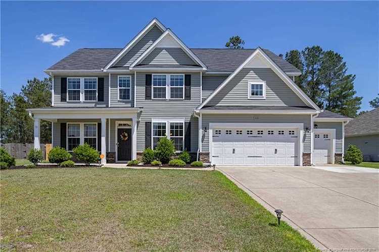 3939 Standardbred Dr Hope Mills, NC 28348 | MLS 607222 Photo 1