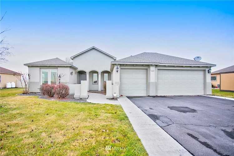 3028 Valley Rd NE Moses Lake, WA 98837 | MLS ® 1400370 Photo 1