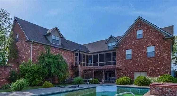 1323 Pea Ridge Road Frankfort, KY 40601
