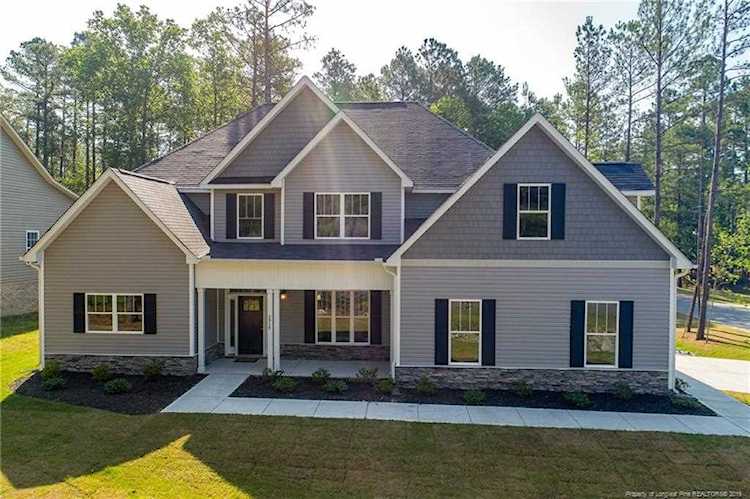 2939 Carolina Way Sanford, NC 27332 | MLS 555177 Photo 1