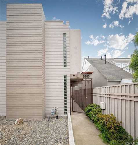 550 4th Street Manhattan Beach, CA 90266