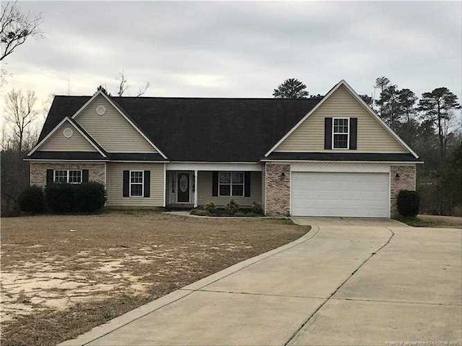 122 Taft Ct Raeford, NC 28376 | MLS 602174 Photo 1