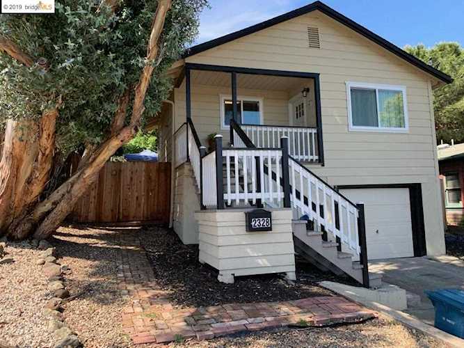 2328 Martinez Ave Martinez, CA 94553 | MLS 40867906 Photo 1