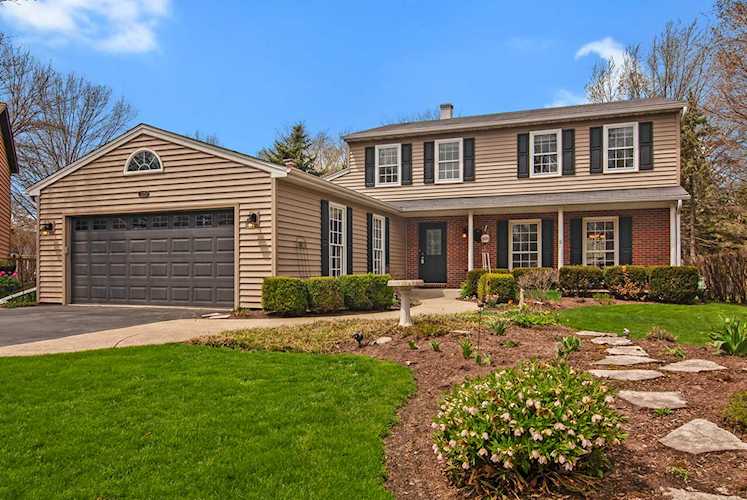195 Montrose Ct Naperville, IL 60565 | MLS 10331672 Photo 1
