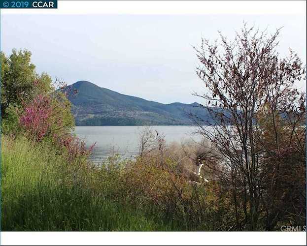 7261 E State Hwy 20 Lucerne, CA 95458 | MLS 40871522 Photo 1