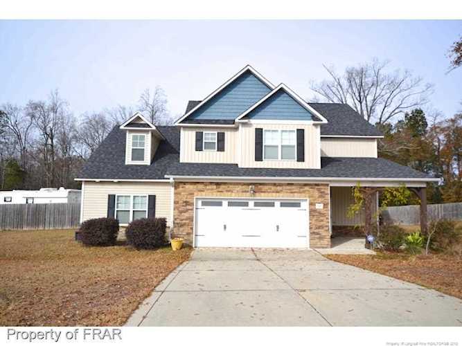 140 Bristle Oaks Dr Raeford, NC 28376 | MLS 553241 Photo 1