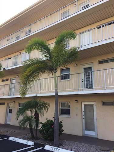 2515 NE 2Nd Court #209 Boynton Beach, FL 33435