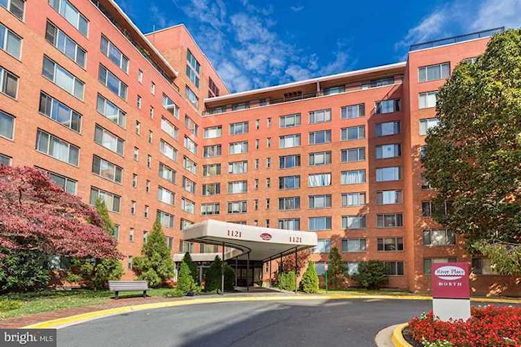 1121 Arlington Blvd #717 Arlington, VA 22209 | MLS ® VAAR149128 Photo 1
