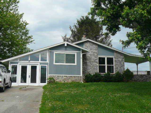 7037 Maize Dr Knoxville, TN 37918 | MLS 1080339 Photo 1