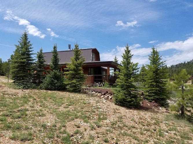 225 N Pinetree Trl Duck Creek Village, UT 84762