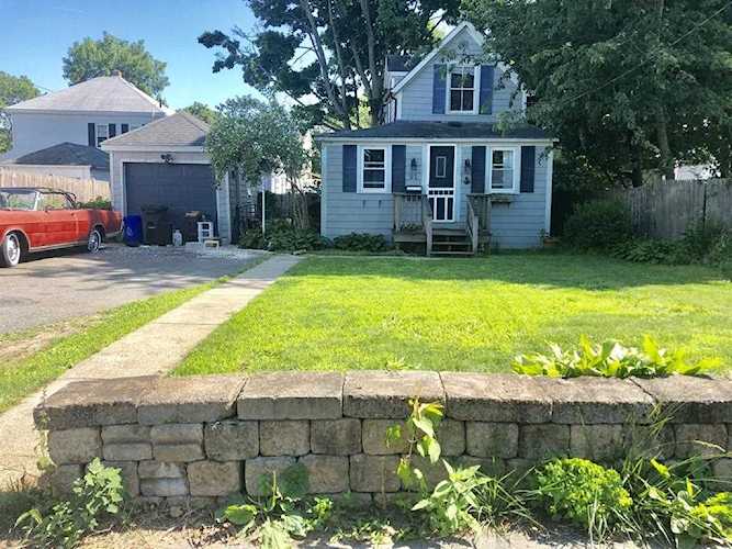 Quincy Ma Homes For Sale and South Shore MLS Listings from Red Door Real Estate Photo 1