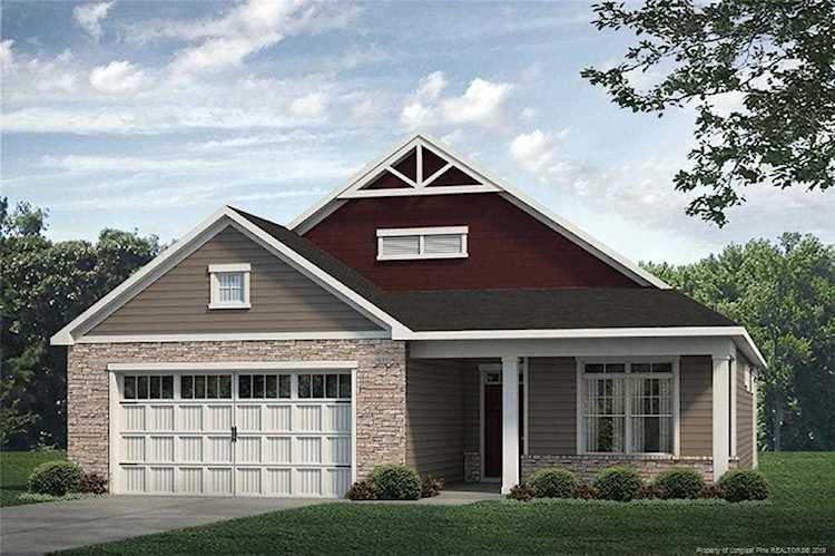 145 Keowee Circle Aberdeen, NC 28315 | MLS 609737 Photo 1