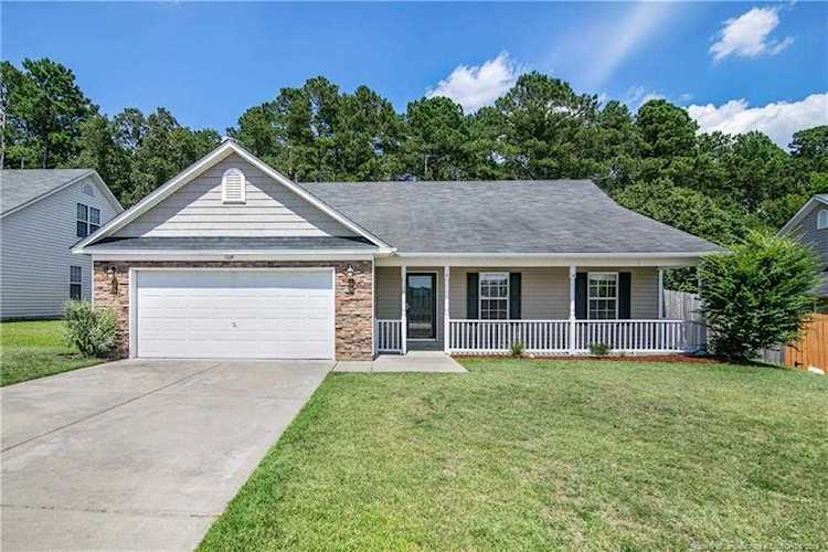 1109 Screech Owl Dr Hope Mills, NC 28348 | MLS 609757 Photo 1