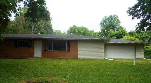 5890 Aho Drive Avon, IN 46123 | MLS 21651346 Photo 1