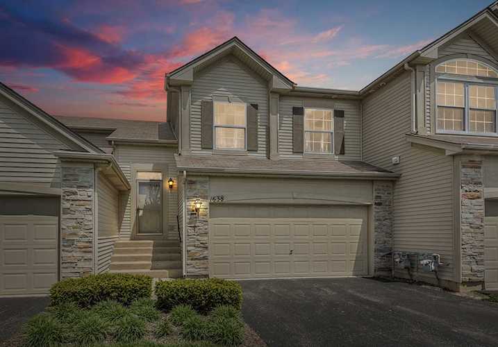 1638 Fredericksburg Ln #1638 Aurora, IL 60503 | MLS 10381731 Photo 1