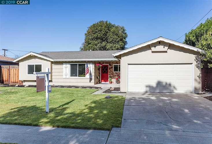 7864 Cranford Ln Dublin, CA 94568 | MLS 40862120 Photo 1