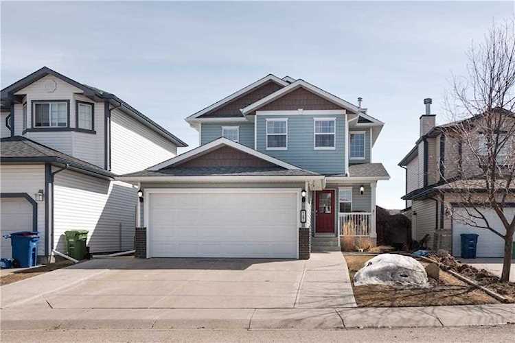 107 Silver Springs Way NW Airdrie, AB T4B 2V4