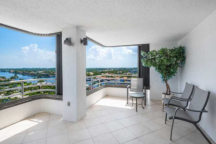 2901 S Ocean Boulevard #903 Highland Beach, FL 33487