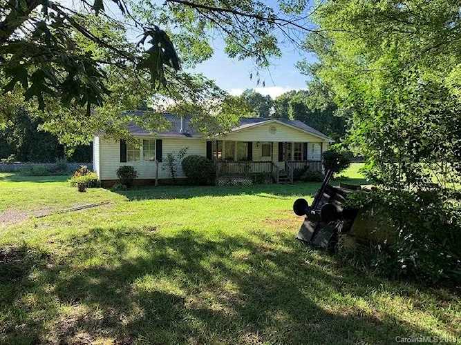 156 Leslie Loop Mooresville, NC 28115 | MLS 3518093 Photo 1
