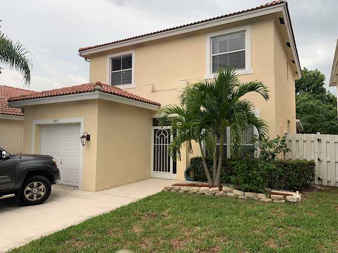 6915 Desert Inn Terrace Lake Worth, FL 33463 | MLS RX-10542959 Photo 1