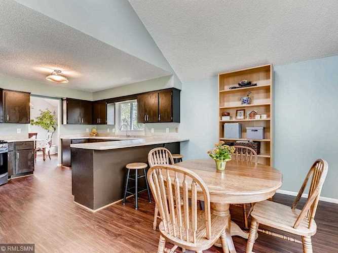 3000 Pilgrim Lane N Plymouth, MN 55441 | MLS 5140942 Photo 1