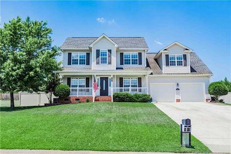 55 Linden Rd Cameron, NC 28326 | MLS 610106 Photo 1