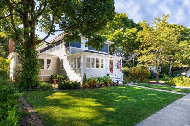 214 W Harrison Ave Wheaton, IL 60187 | MLS 10269186 Photo 1