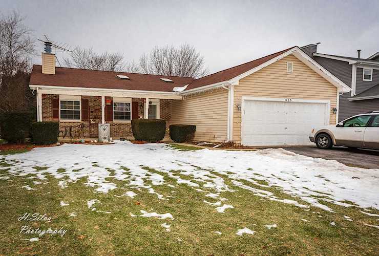 615 Red Coach Ln Algonquin, IL 60102 | MLS 10267219 Photo 1