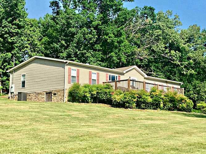 2241 Chestnut Hill Rd Dandridge, TN 37725 | MLS 1079487 Photo 1