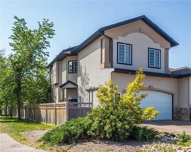 17 Crystal Ridge Cove Strathmore, AB t1p 1r6