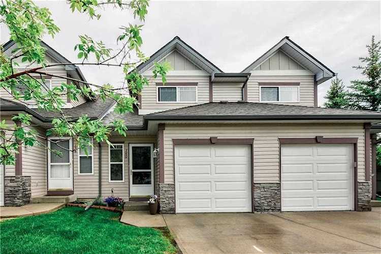 160 Millview Green SW Calgary, AB T2W 3W1