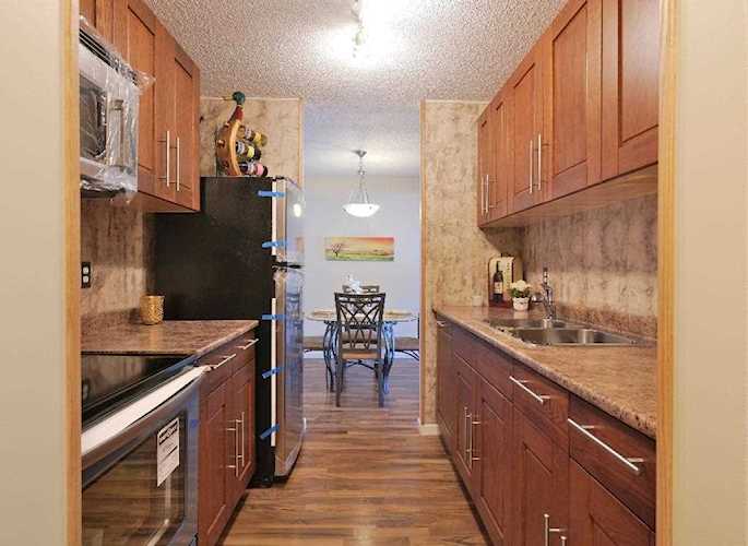 385 Patterson Hill(s) SW #4304 Calgary, AB T3H 2P3
