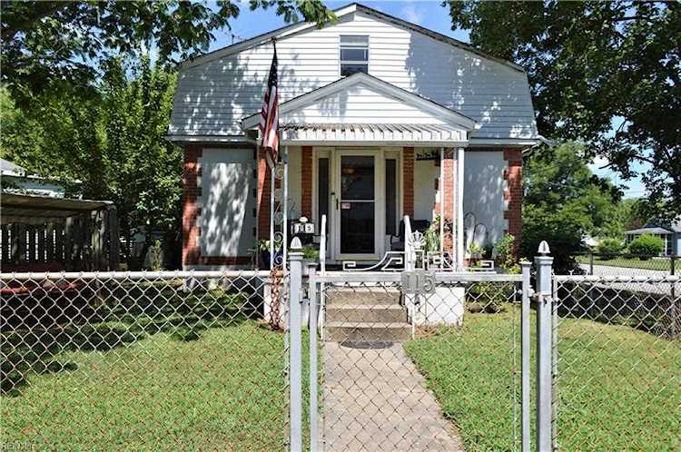 115 Blair Ave Newport News VA 23607 | MLS# 10269235 - TREG.com Photo 1
