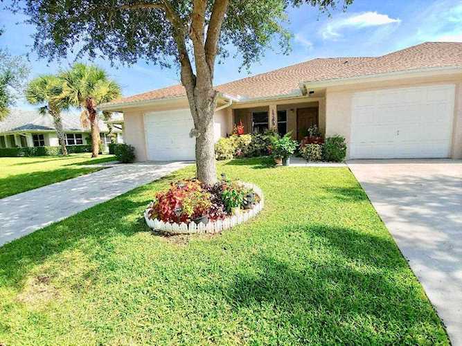1748 N Dove Tail Drive #B Fort Pierce, FL 34952