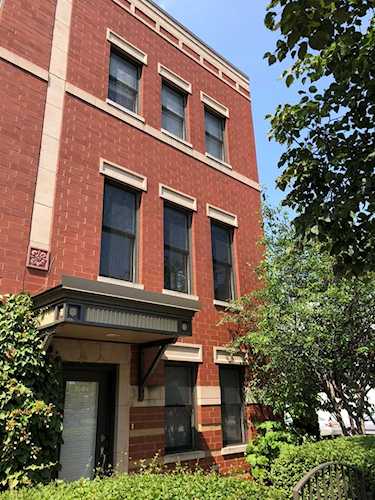 1044 N Crosby St Chicago, IL 60610 | MLS 10442156 Photo 1