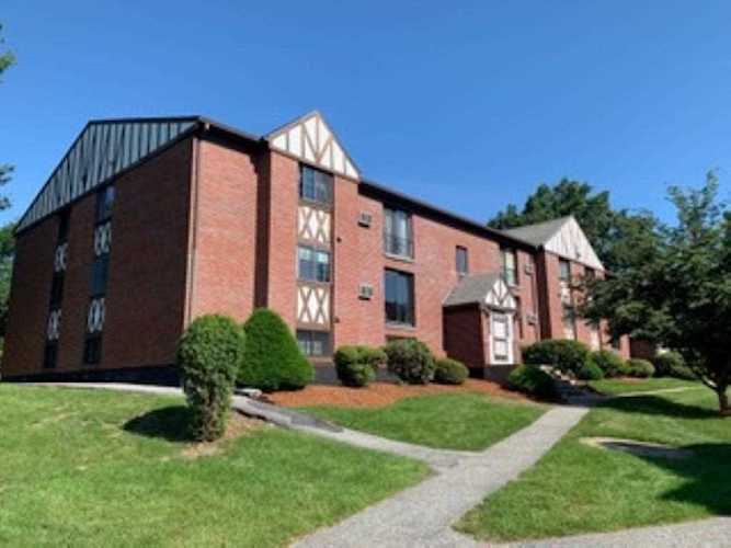 1229 Lawrence St #302 Lowell, MA 01852 | MLS 72532453 Photo 1