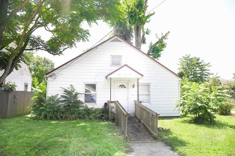 825 Garfield Avenue Newark, OH 43055 | MLS 219025132 Photo 1