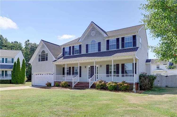 828 Essex Park Dr Hampton VA 23669 | MLS# 10269706 - TREG.com Photo 1