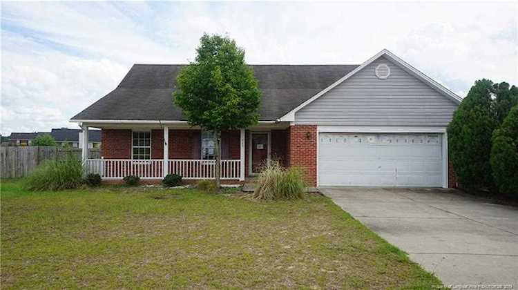 115 Robin Place Fayetteville, NC 28306 | MLS 610485 Photo 1