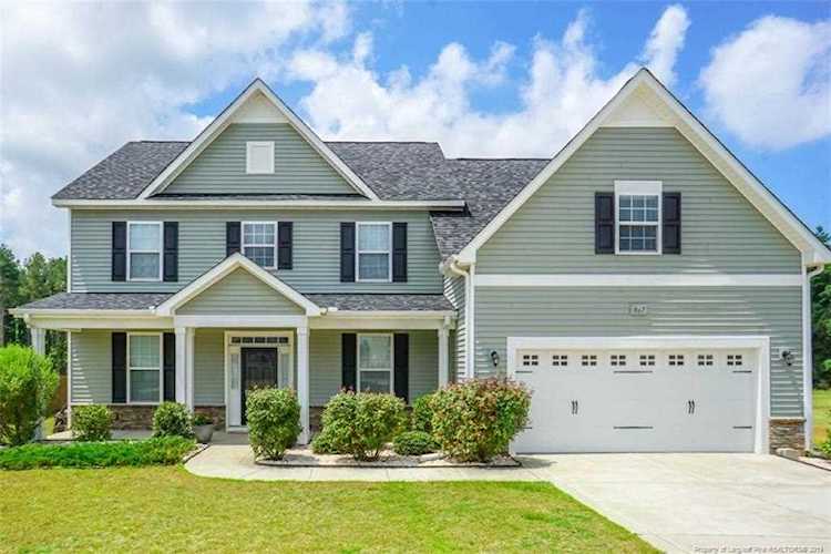 867 Pecan Grove Loop Hope Mills, NC 28348 | MLS 608491 Photo 1