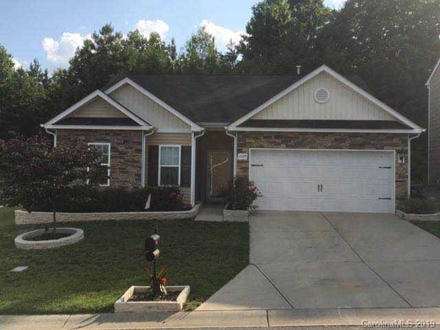 2529 Meadow Crossing Dr Dallas, NC 28034 | MLS 3524906 Photo 1