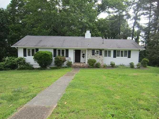 104 Oglethorpe Oak Ridge, TN 37830 | MLS 1080461 Photo 1