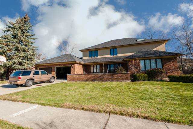 1415 Lori Lyn Ln Northbrook, IL 60062 | MLS 10448388 Photo 1
