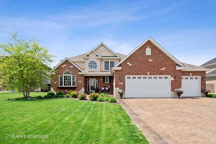 322 W Frontier Dr Minooka, IL 60447 | MLS 10380185 Photo 1
