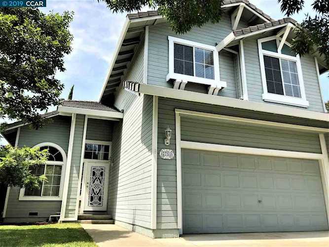 2755 Parkview Ter Fairfield, CA 94534 | MLS 40873868 Photo 1