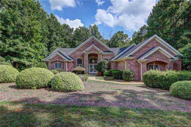 9113 Oak Bluff Ct Waxhaw, NC 28173