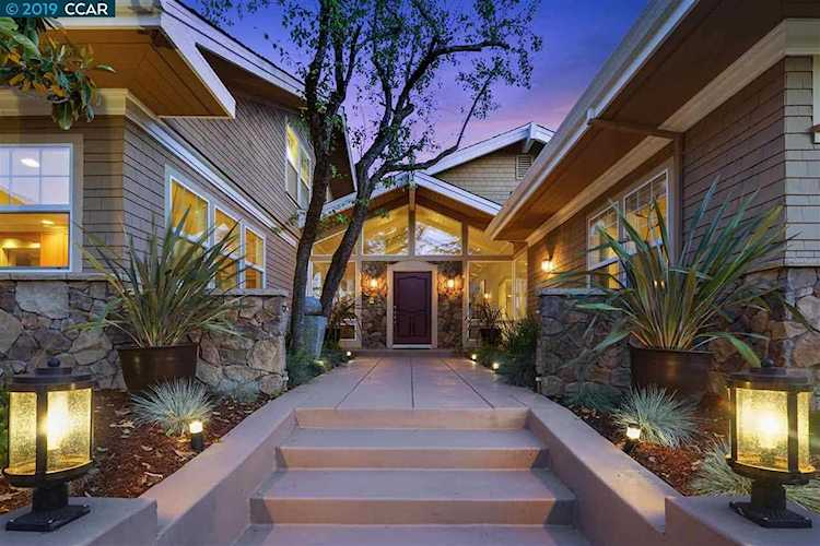 2056 Casa Nuestra Diablo, CA 94528 | MLS 40869764 Photo 1