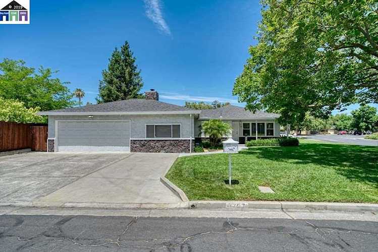 3707 Los Flores Ave Concord, CA 94519 | MLS 40873154 Photo 1